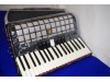 Parrot pearlescent grey 80 bass accordion